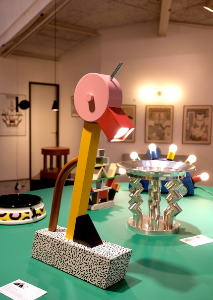 Tischlampe «Tahiti» vom italienischen Designer und Architekten Ettore Sottsass.
