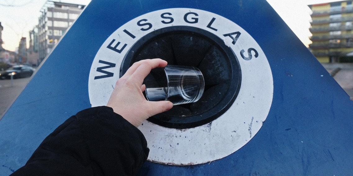 Why can’t old drinking glasses go in the glass recycling bin? Why can’t old drinking glasses go in the glass recycling bin?