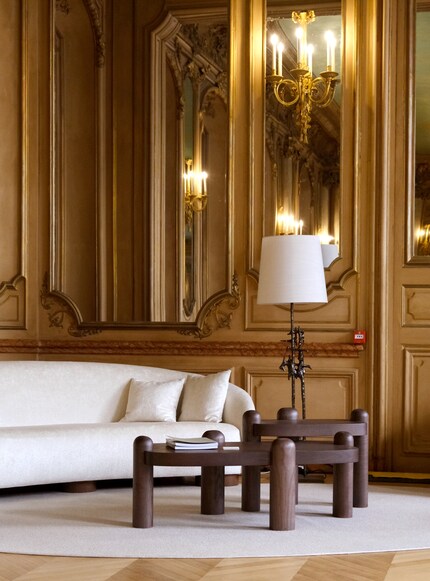 Dieser Couchtisch stellt jedes Sofa in den Schatten.
