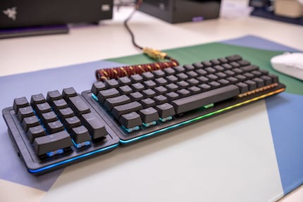 Dank des modularen Systems lässt sich der optionale Nummernblock der Everest 60 links anbringen.