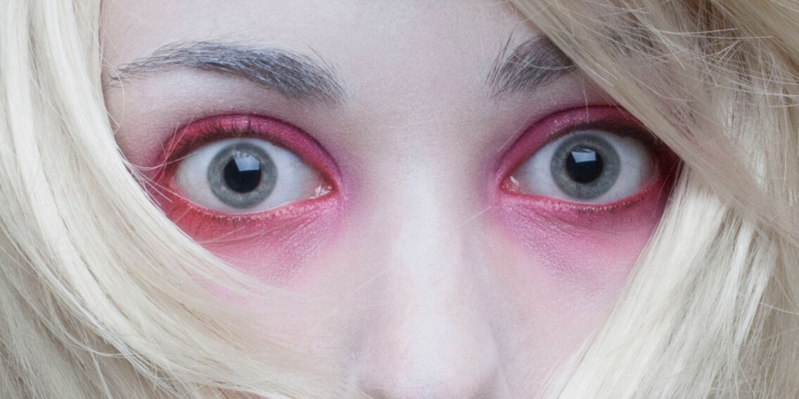 Technologie erhält eine Stimme. Das wirkt dann doch etwas unheimlich, wenn die eigenen Kopfhörer eine Diskussion beginnen. (Foto: Natalie Paquette)