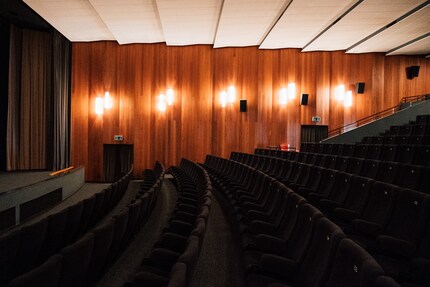 Ms Hegi herself rarely sits in the auditorium.