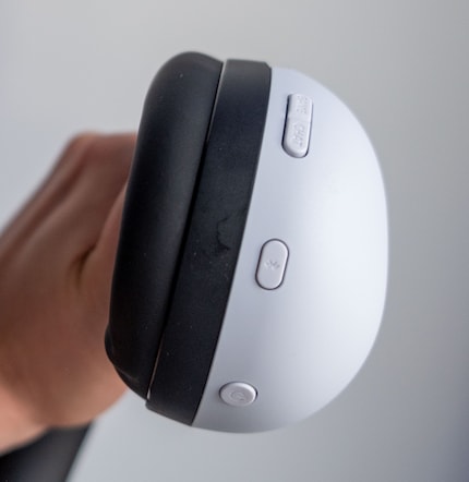 Die oberen zwei Knöpfe mischen «Voice» und «Game».