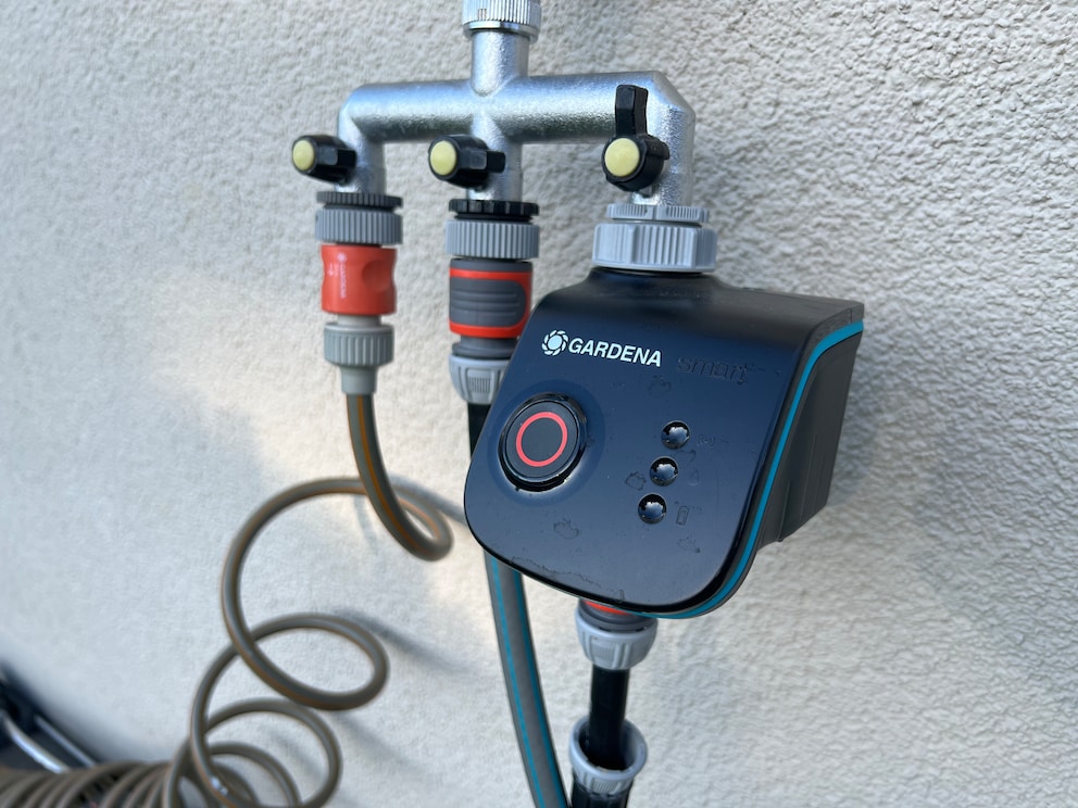 Ready to go: Gardena irrigation control. Water for other purposes can still be drawn from the triple tap.