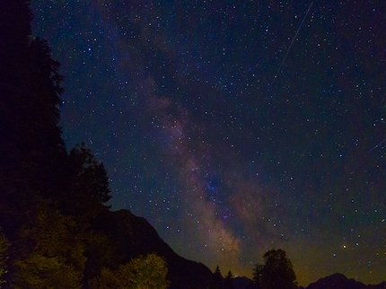 Weissabgleich auf 3600 K: ungefähr richtig, der Himmel zeigt reichhaltige Farben.