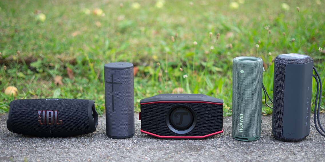 Summer, sun and five Bluetooth speakers