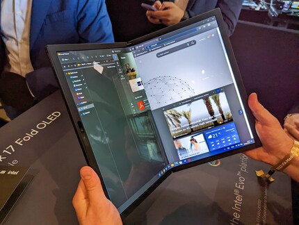 A bloody great tablet.