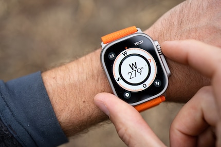 With its compass and GPS functions, the Ultra should also attract ambitious mountain sports enthusiasts. I can find my way home from the station without it.