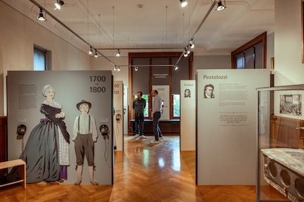Blick in die Dauerausstellung im Erdgeschoss.