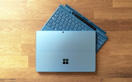 The keyboard and stylus must be purchased separately.