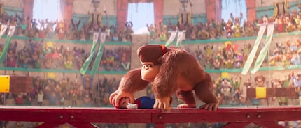 Donkey Kong verpasst Super Mario eine ordentliche Schelle – wie 1981 im Game.