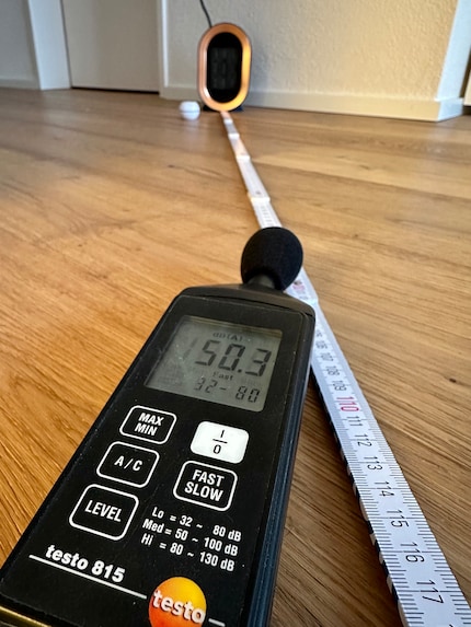 Lärmmessung im Abstand von etwa einem Meter.