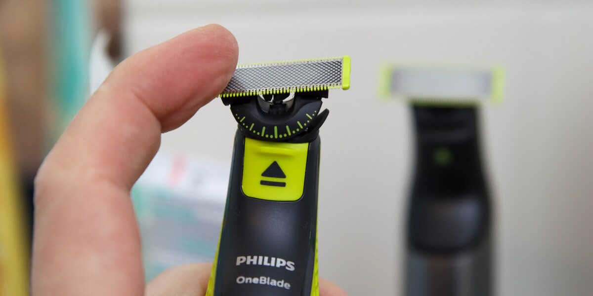 Philips OneBlade: a smoother shave with this 360-degree blade - Galaxus