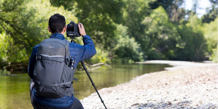 Im Lowepro Flipside Trek B hast du alles Wichtige immer dabei.