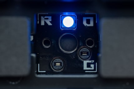 Thanks to hot-swap sockets, you can switch keys on the Asus ROG Azoth quickly and easily.