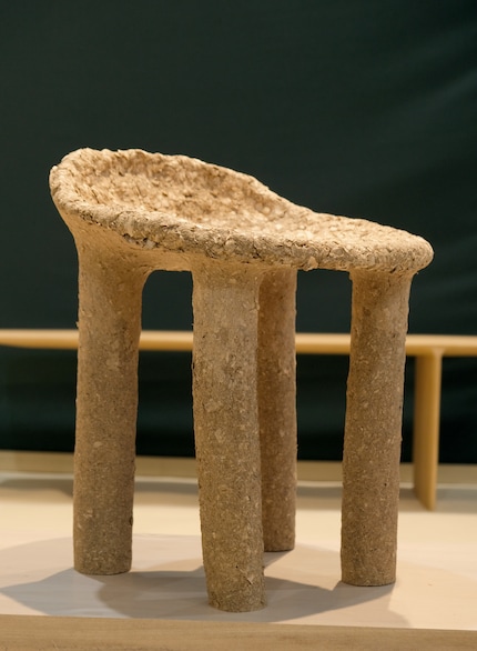 One of a kind: the stool «I’m not a waste» is made of a waste product from the studio.