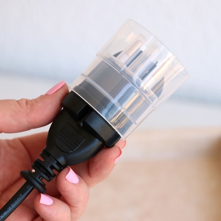 Fixadapter überstülpen.