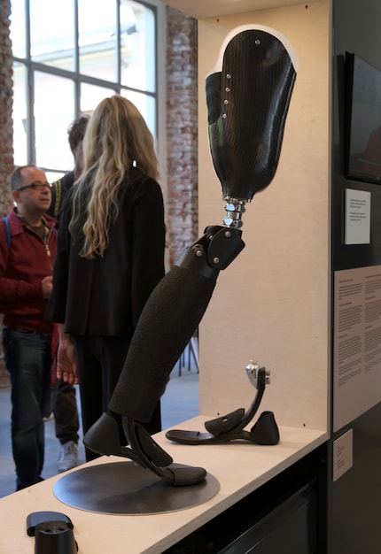 Auf diese Weise sind bereits ein Roboterarm und eine Beinprothese entstanden.