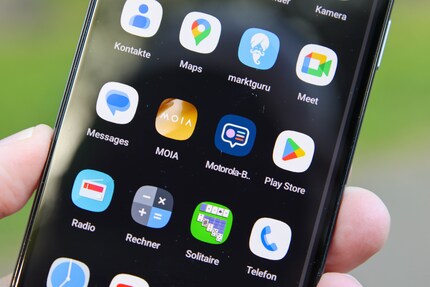 Google-Apps, etwas Bloatware und keine Moto-Apps.