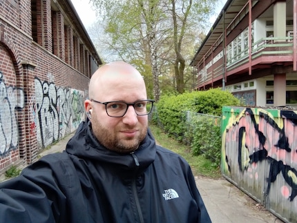 Die Selfies sind bei Tageslicht brauchbar.