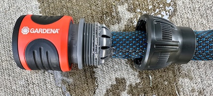 A stable connection thanks to especially long lock nuts – the Liano’s trick.