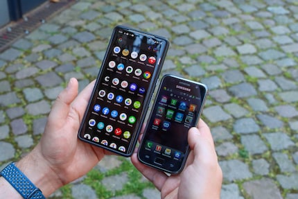 Das Pixel 7 Pro ist im Vergleich riesig.