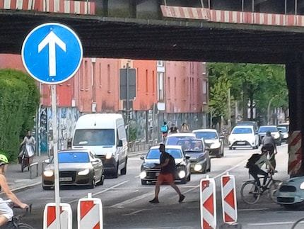 Beim maximalen Zoom wird das Bild zu einem Aquarell.