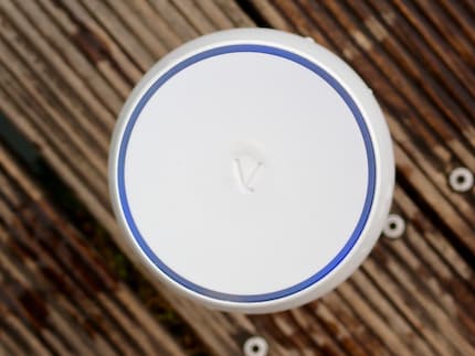 Blue light for cleanliness: the light signal indicates cleaning progress.