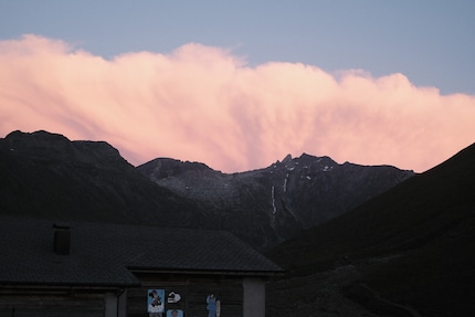 Der Abendhimmel über Juf.
