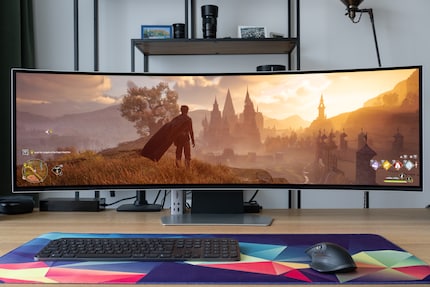 Was für ein Panorama! Szenen wie diese sehen auf dem 49 Zoll grossen QD-OLED-Panel fantastisch aus.