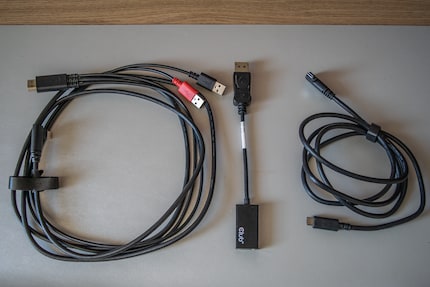 With USB-C (on the right) or HDMI-to-Displayport (the two on the left) sold separately, you’re good to go for connecting the Artist Pro 14.