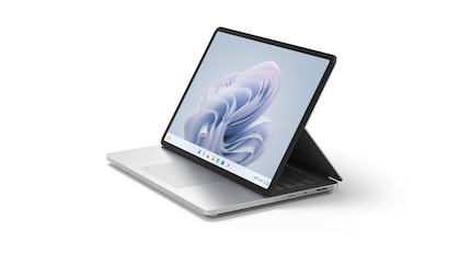 ... as well as a tablet for painting, drawing and handwritten notes.