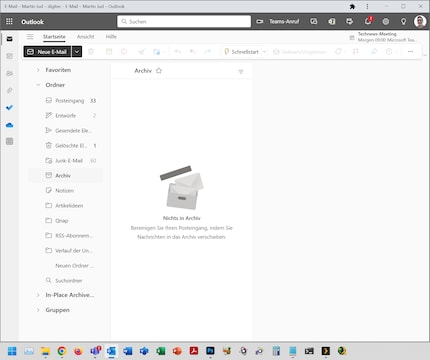 In einem eigenständigen Chrome-Fenster sieht Outlook.com wie eine normale App aus. Die Office-Apps links und rechts vom Outlook-Logo sind normale Offline-Versionen. Outlook fügt sich schön ein.