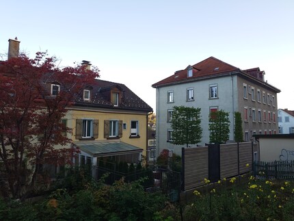 Im Basic-Modus sieht bei mir der Himmel aus, als würde es bald regnen.