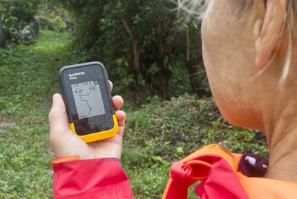 Mit dem GPS-Gerät kann ich der vorgeschlagenen Wanderroute einfach folgen.