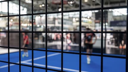 Padel-Tennis wird auch heute noch hinter Gittern gespielt.