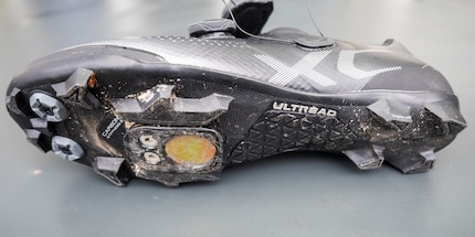 Der Shimano SH-XC7L Wide hat keine «Stiff Upper Lip», dafür einen steife Sohle.