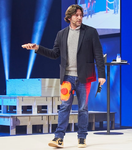 The Lumaflex Body Pro was one of the innovations presented at the ISPO sports trade fair.