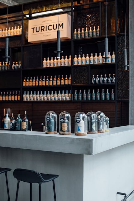 The Meta pendant light series hangs in the Turicum Gin Lab in Zurich.