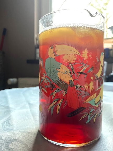 Nach der Fermentation sieht nahezu aus wie vor der Fermentation, lediglich der Scoby ist gewachsen.