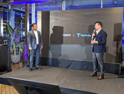 Bing Liu, Head of Oppo in Europe (left), is delighted about the cooperation with Telefónica.