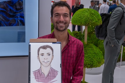 I completely lose track of time while portraying the MWC visitors.