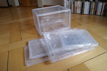 An Plastik wird bei den Songmics-Kisten leider nicht gespart.