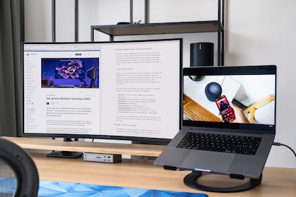 Ich arbeite sehr gerne am AW3225QF. Wäre es mein eigener, hätte ich bei meinem Anwendungsprofil allerdings wie bei jedem OLED etwas Angst vor Burn-in.
