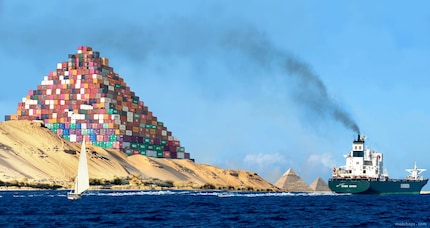 Ohne Container wäre der Kahn zumindest deutlich leichter.