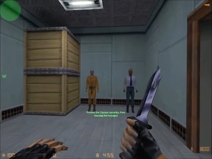 Mathieu started playing in beta 6.0. The game looked a bit more rudimentary back then.