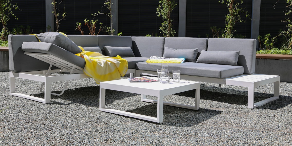 Four things to keep in mind when buying garden lounge furniture