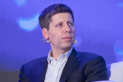 Sam Altman is not only the current CEO of OpenAI. He also has a long history with Reddit as a shareholder and former interim CEO.