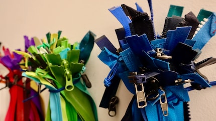 For tailor-made garments, customers can decide whether they want an extra zip or pocket..