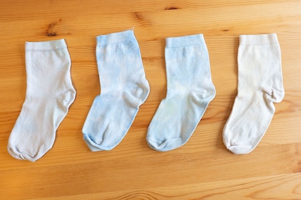 Seit drei Jahren darf ich mir fiese Sprüche wegen meiner ausgewaschenen Socken anhören. Jetzt ist Schluss damit!